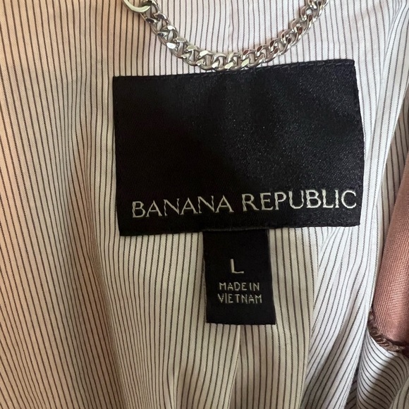 Sz L Banana Republic pink trench coat. - Picture 3 of 9